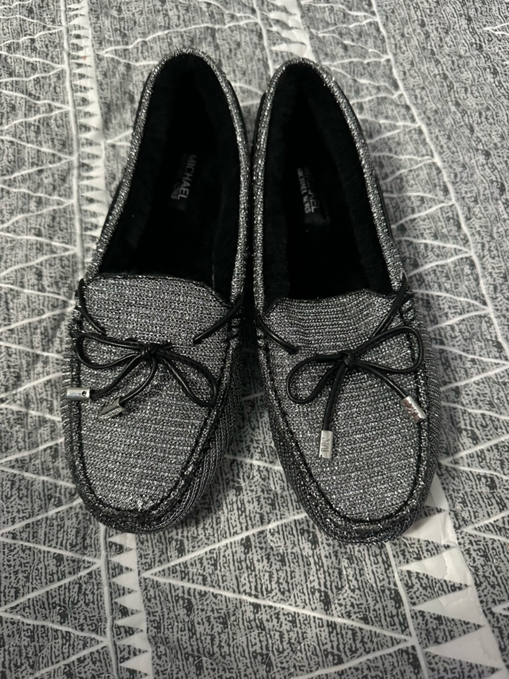 Michael Kors Sparkle Loafers Silver Metallic Ballet Flats Size 7.5 Y2K - Picture 3 of 11